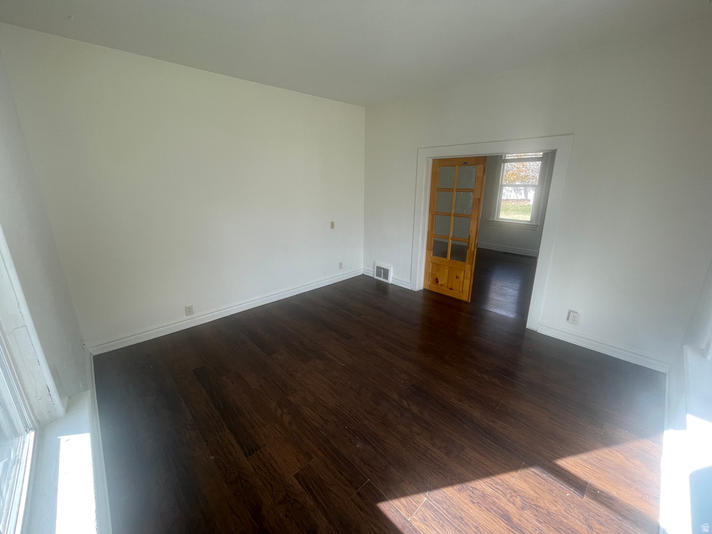 300 S LARKIN LN Kaysville, UT 84037