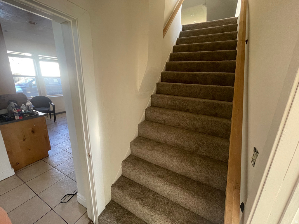 300 S LARKIN LN Kaysville, UT 84037