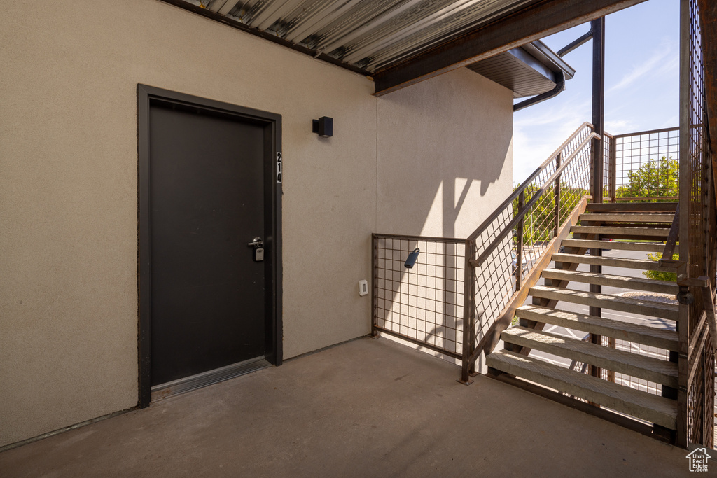 443 KANE CREEK BLVD #B214 Moab, UT 84532