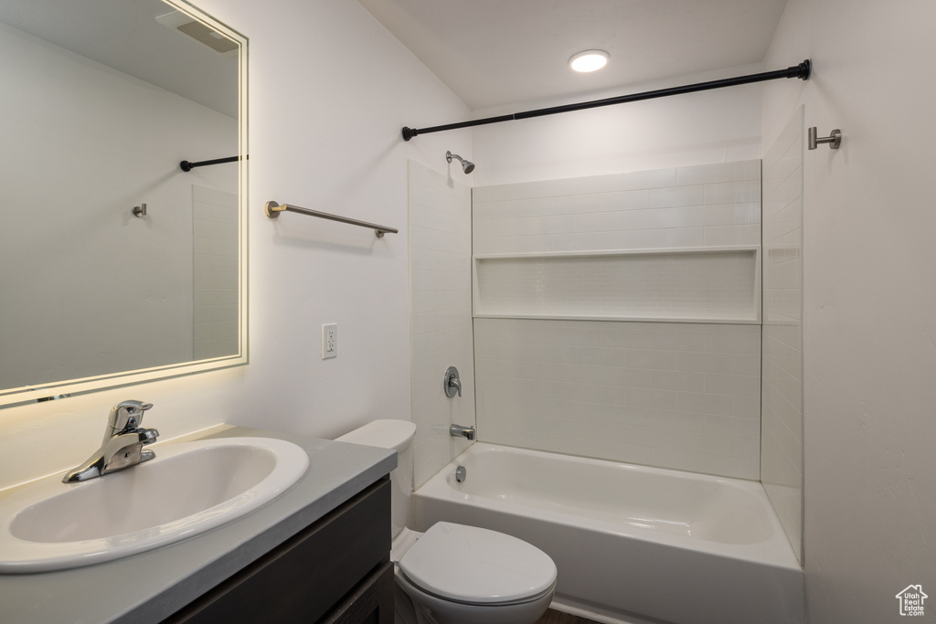 443 KANE CREEK BLVD #B214 Moab, UT 84532