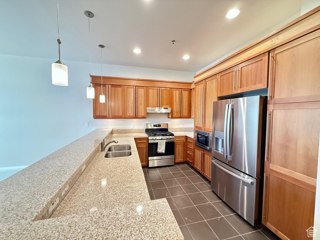 Photo 3 for MLS #2107334 at 350 S 200 East #412