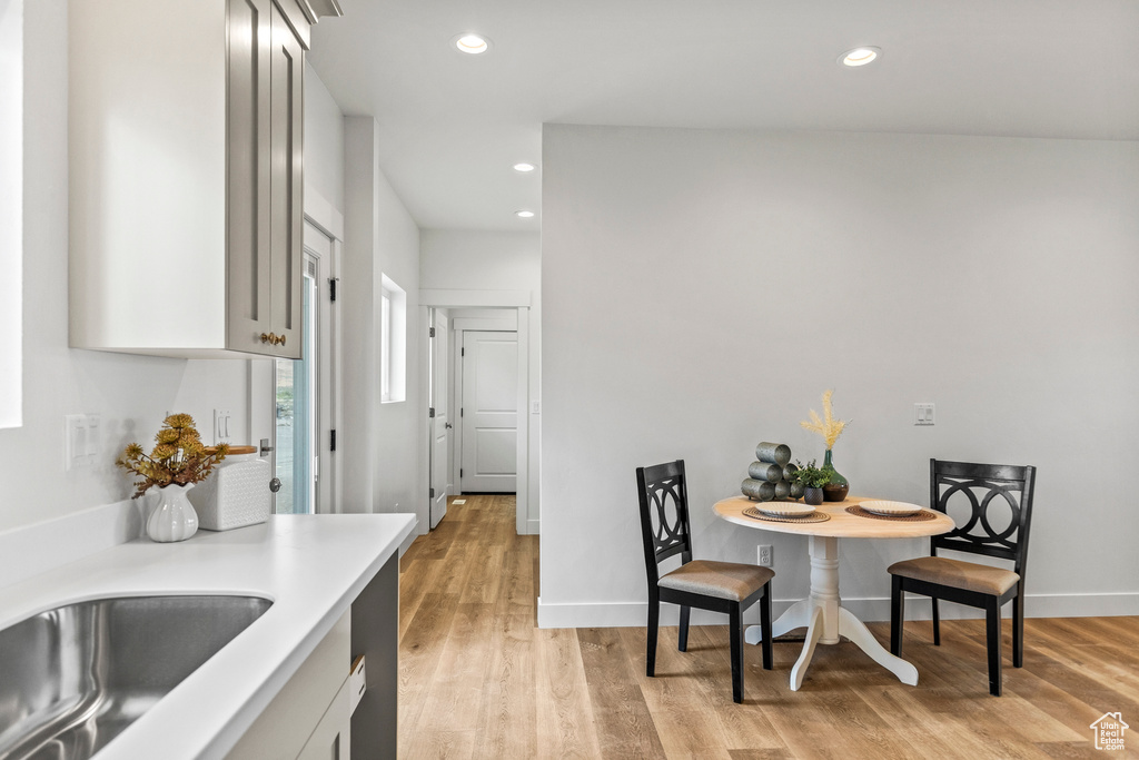 Photo 10 for MLS #2107338 at 701 S Black Knoll Rd #4