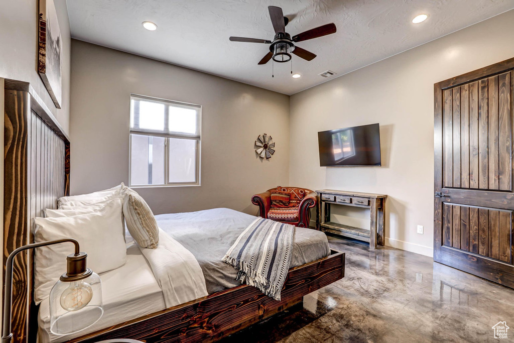 Photo 38 for MLS #2107343 at 3267 S Retreat Dr #302