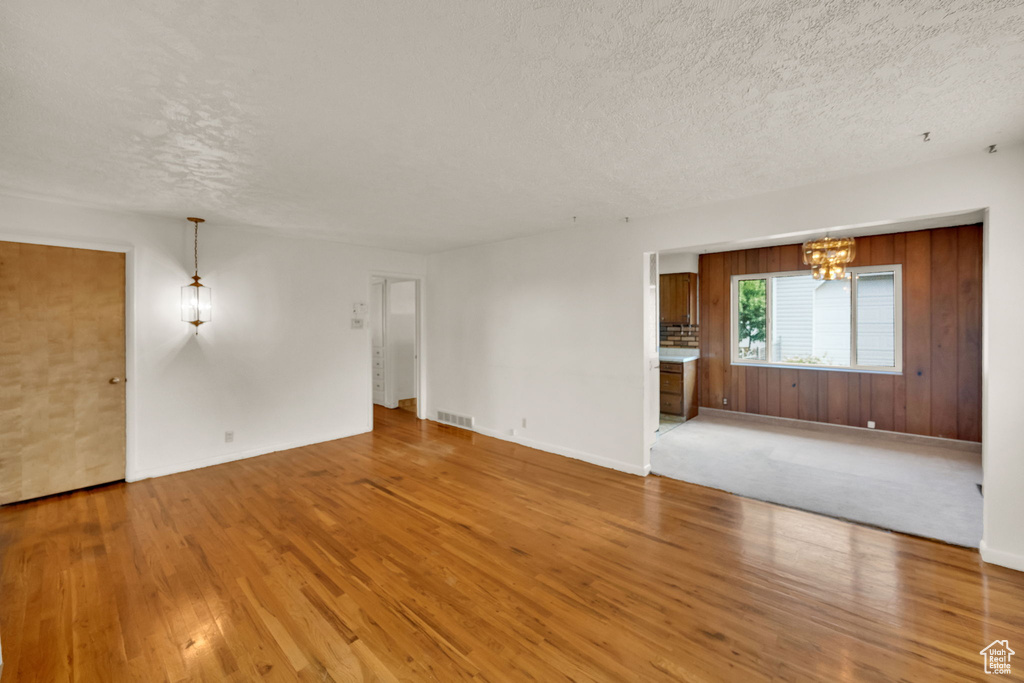 Photo 2 for MLS #2107344 at 304 E 1250 North