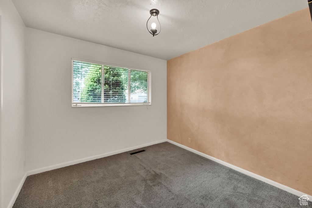 Photo 12 for MLS #2107344 at 304 E 1250 North