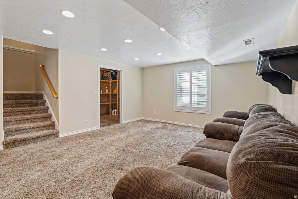 27 W SPRING CREEK PKWY Providence, UT 84332