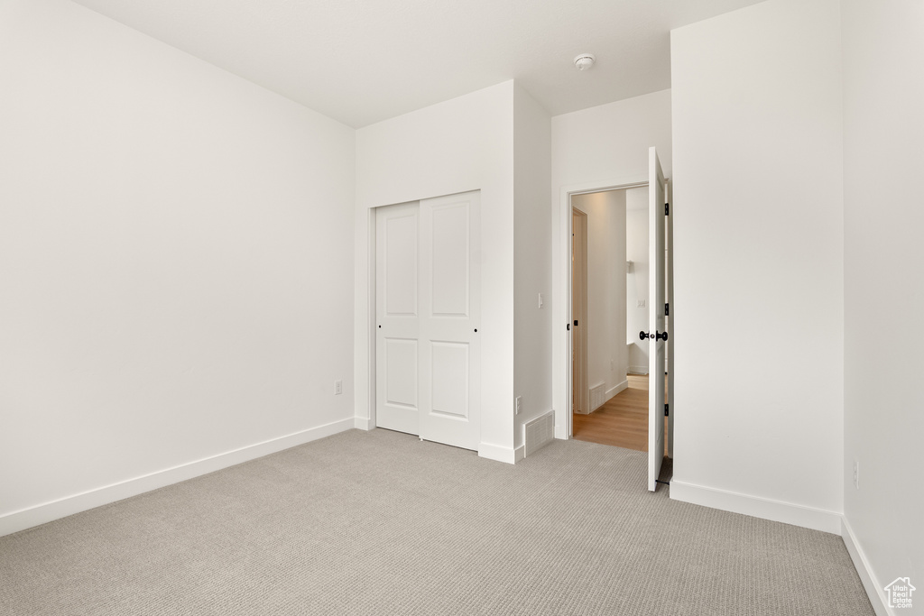 Photo 12 for MLS #2107353 at 218 N Husker Ln