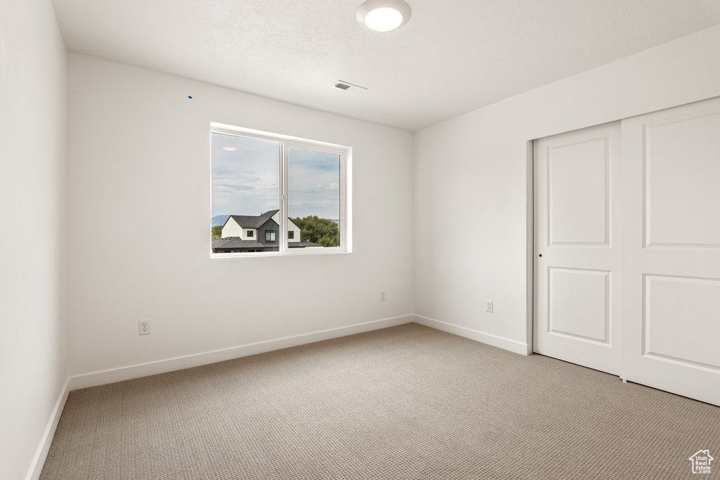 Photo 17 for MLS #2107353 at 218 N Husker Ln