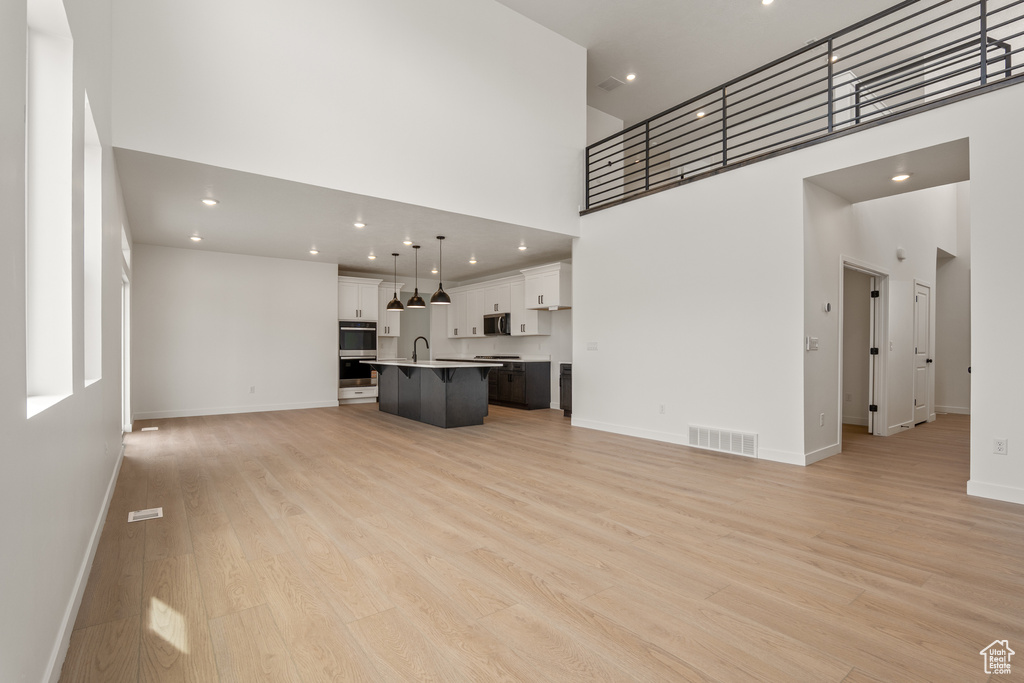 Photo 7 for MLS #2107353 at 218 N Husker Ln