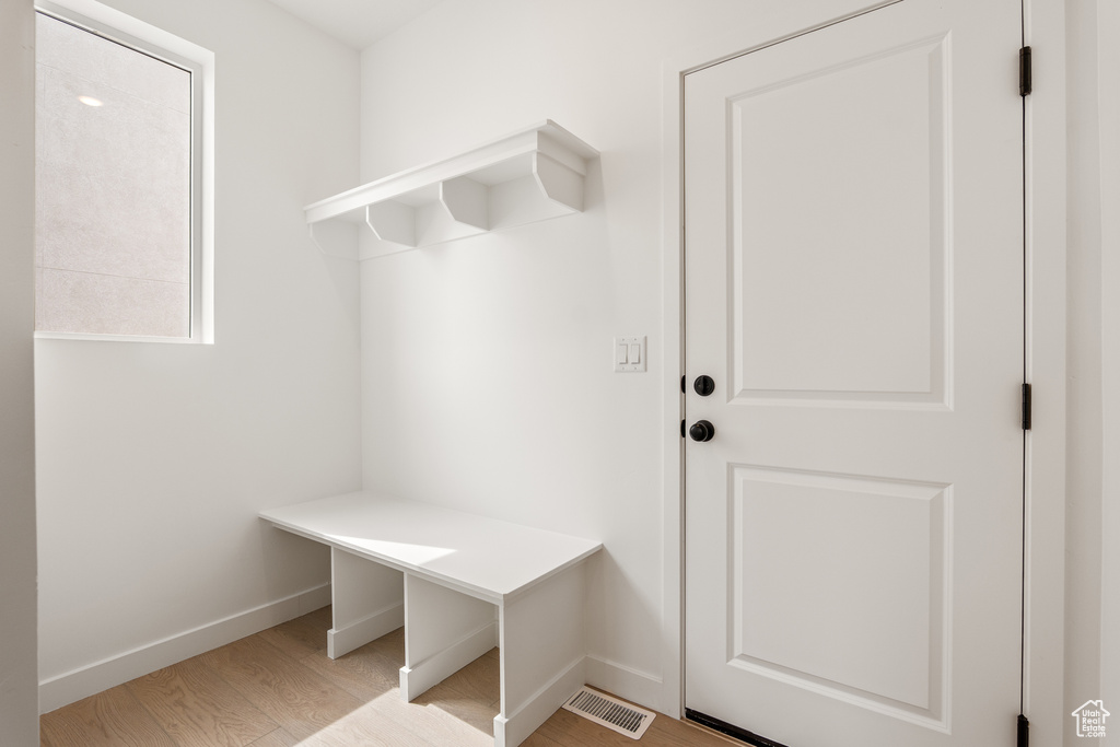 Photo 14 for MLS #2107353 at 218 N Husker Ln