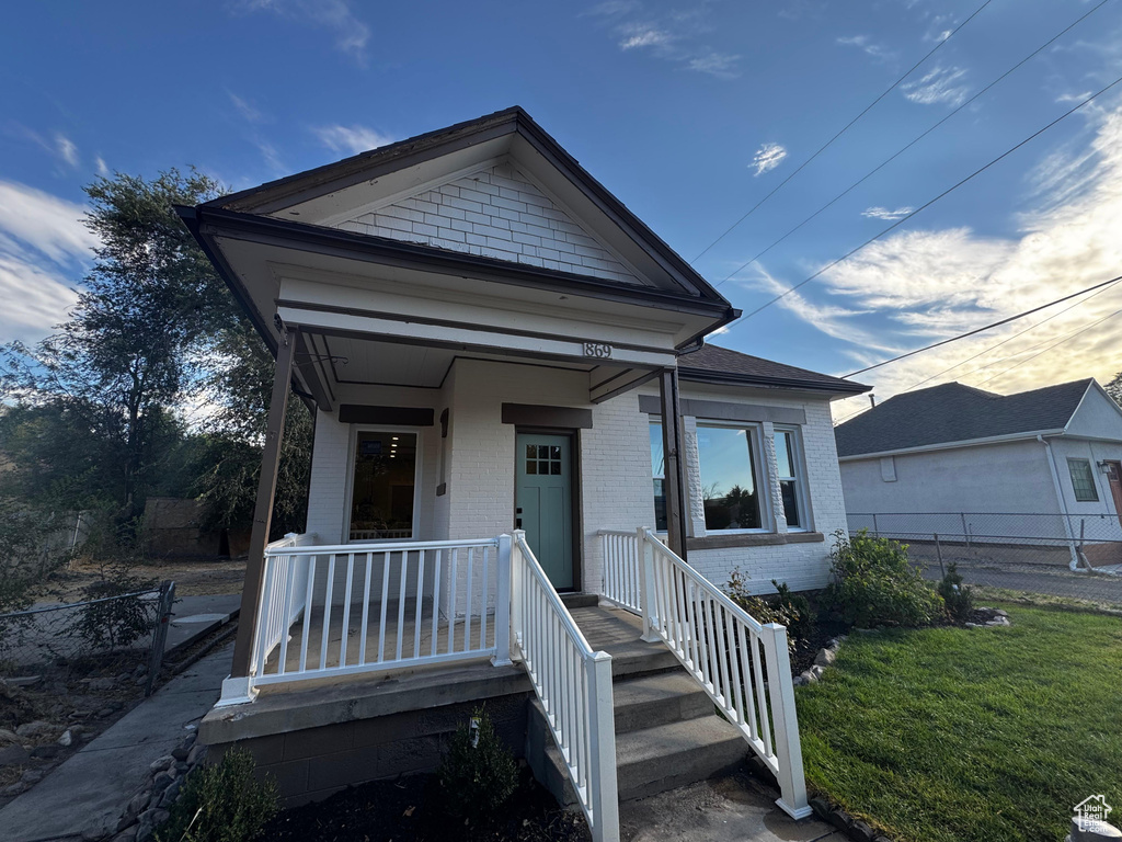 Photo 2 for MLS #2107363 at 869 W 300 South