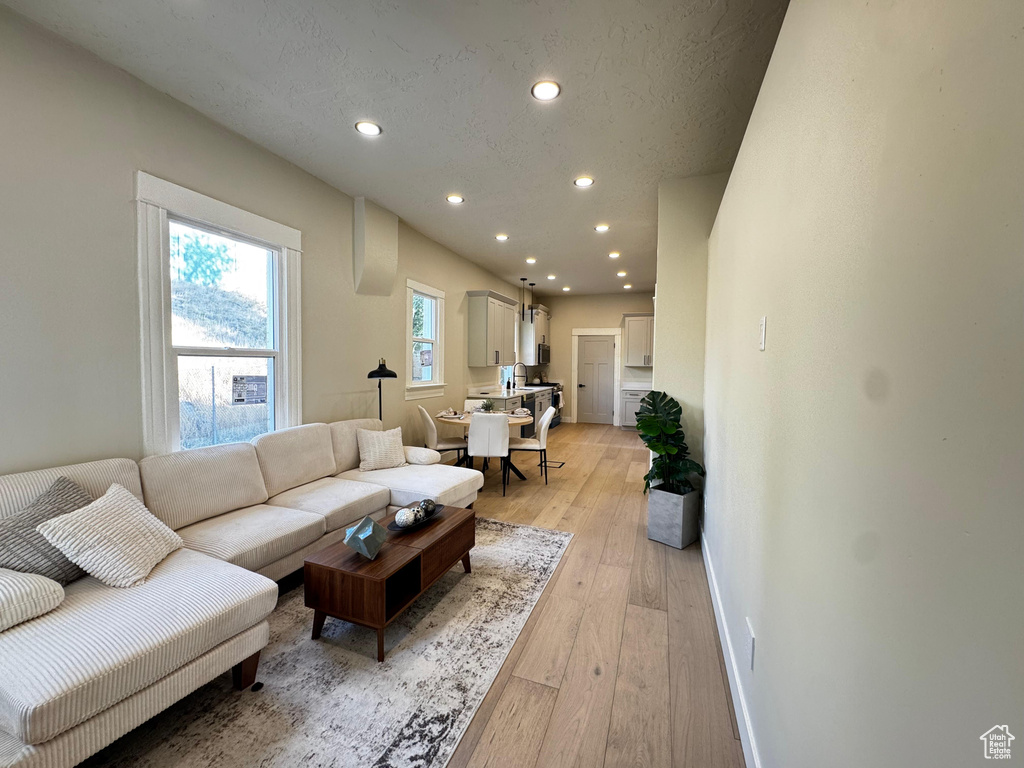 Photo 3 for MLS #2107363 at 869 W 300 South