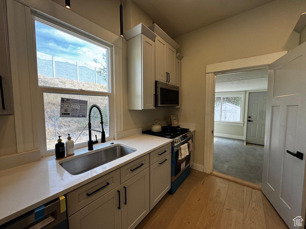 Photo 7 for MLS #2107363 at 869 W 300 South