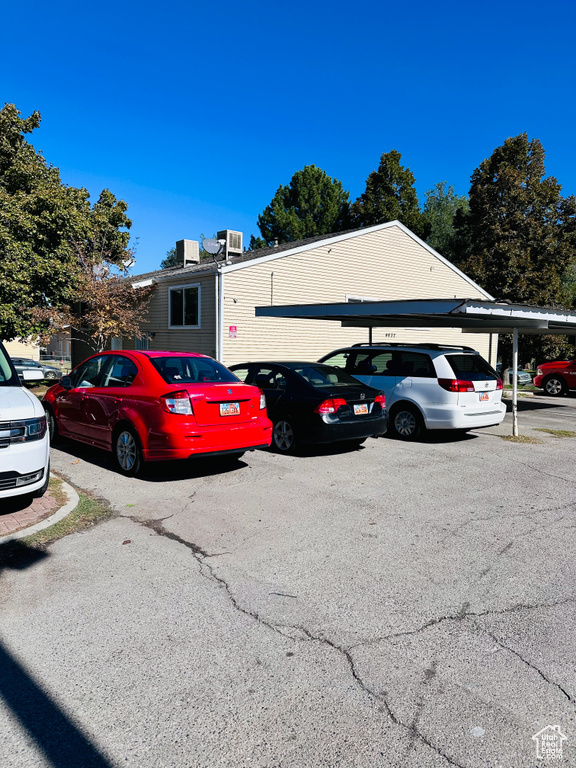 4632 S ARLINGTON PARK DR West Valley City, UT 84120