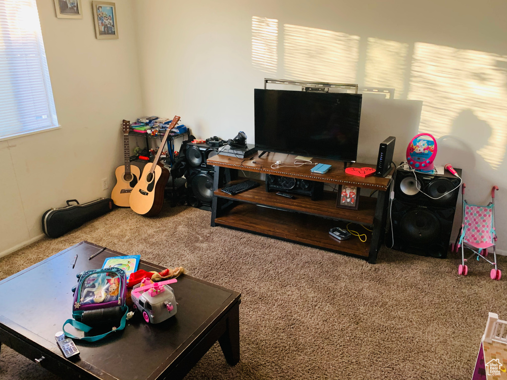 4632 S ARLINGTON PARK DR West Valley City, UT 84120