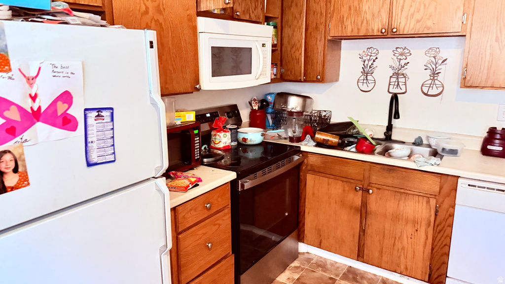 4632 S ARLINGTON PARK DR West Valley City, UT 84120