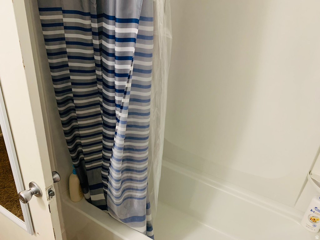 4632 S ARLINGTON PARK DR West Valley City, UT 84120