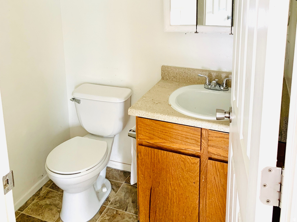 4632 S ARLINGTON PARK DR West Valley City, UT 84120