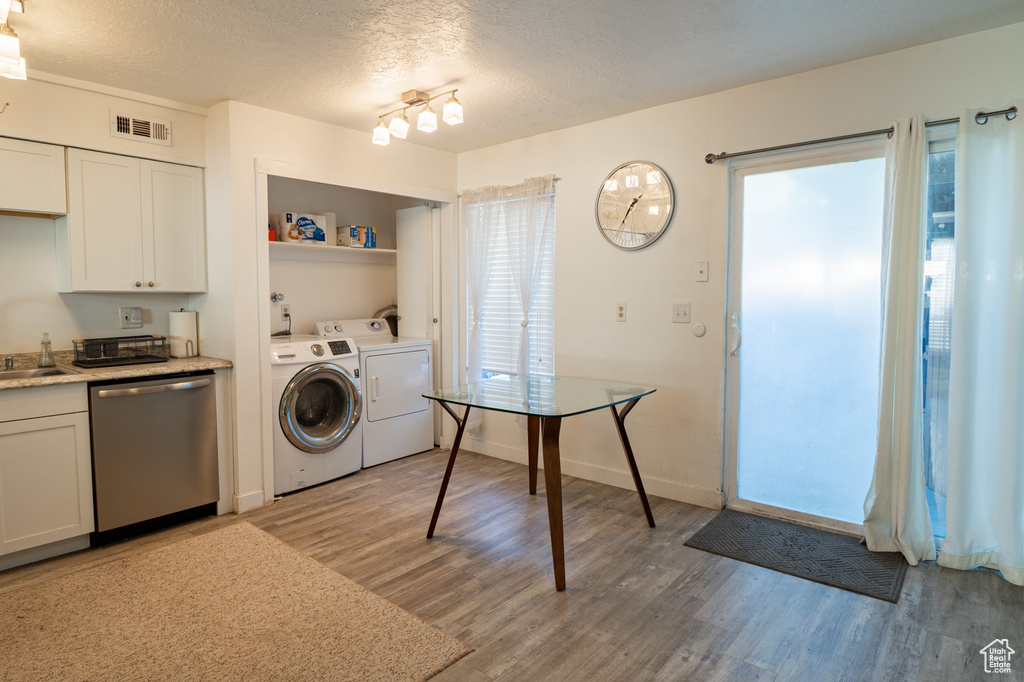 3927 S LAMPLIGTHER WAY Riverdale, UT 84405