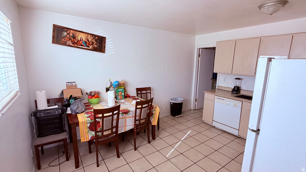 4749 W ARLINGTON PARK DR West Valley City, UT 84120