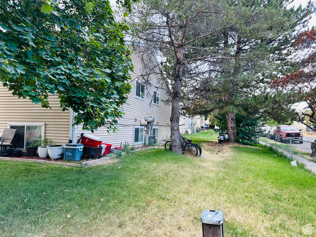 4749 W ARLINGTON PARK DR West Valley City, UT 84120