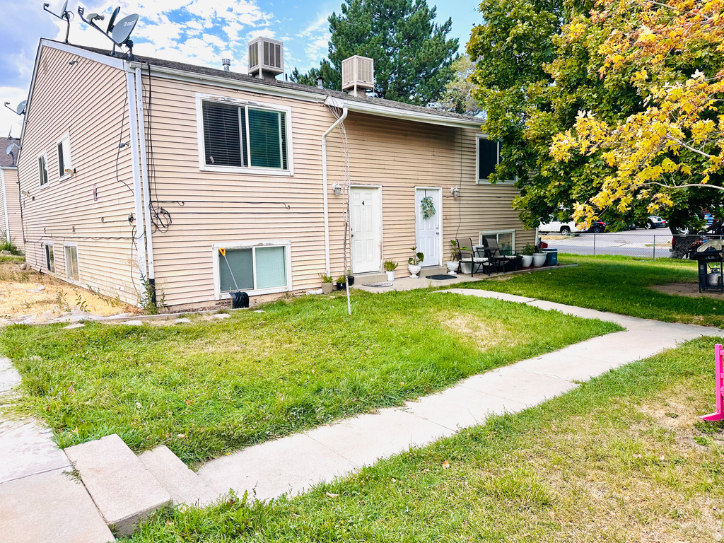 4749 W Arlington Park Dr