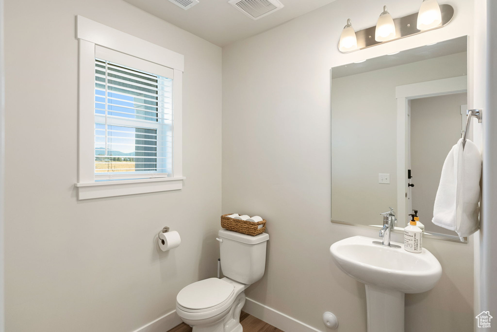 1527 W 2200 S Logan, UT 84321