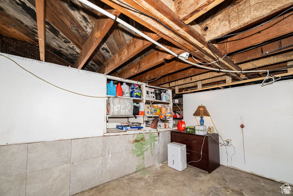 2355 S D AVE Ogden, UT 84401