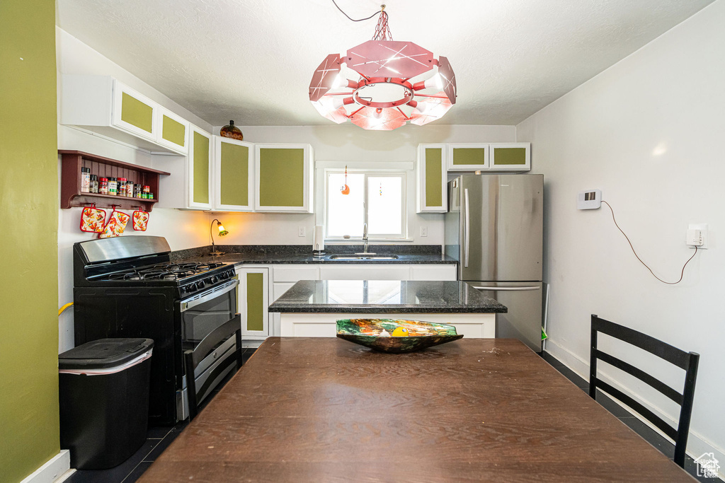 2355 S D AVE Ogden, UT 84401