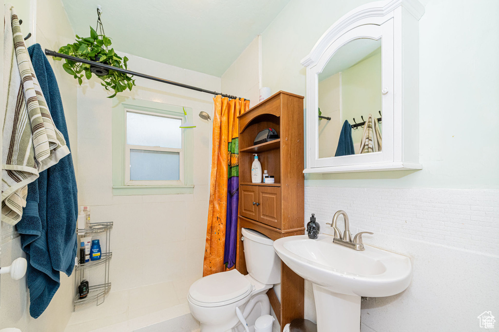 2355 S D AVE Ogden, UT 84401