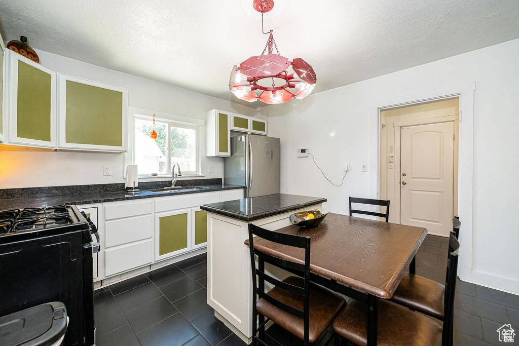 2355 S D AVE Ogden, UT 84401