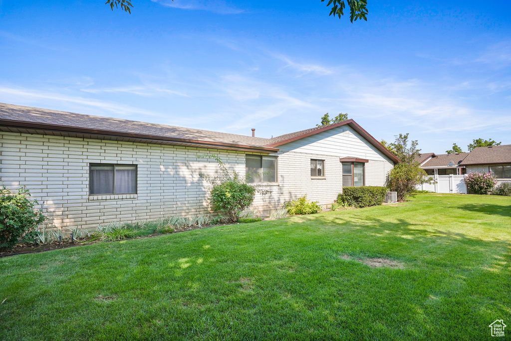 Photo 19 for MLS #2107389 at 484 W 75 North