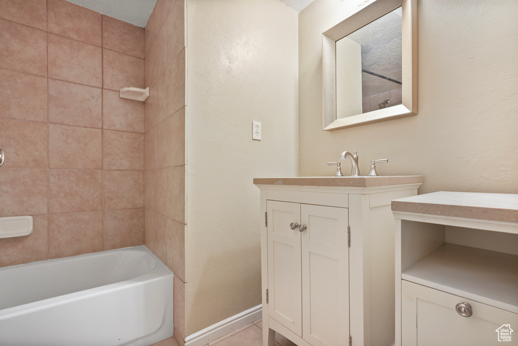Photo 16 for MLS #2107389 at 484 W 75 North