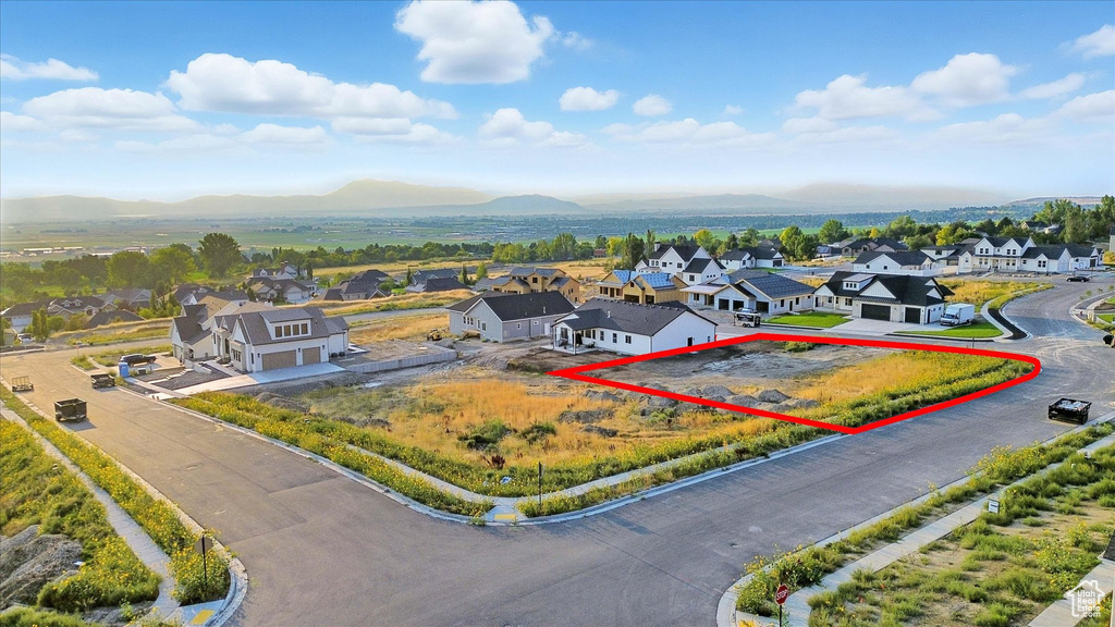 894 E 130 N Hyde Park, UT 84318