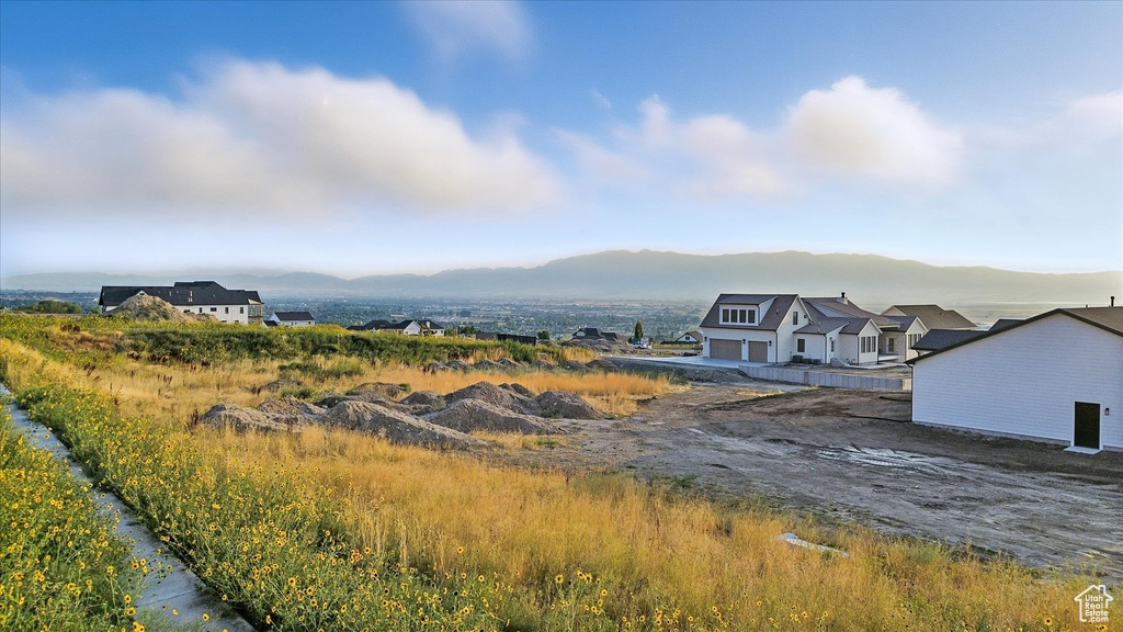 894 E 130 N Hyde Park, UT 84318