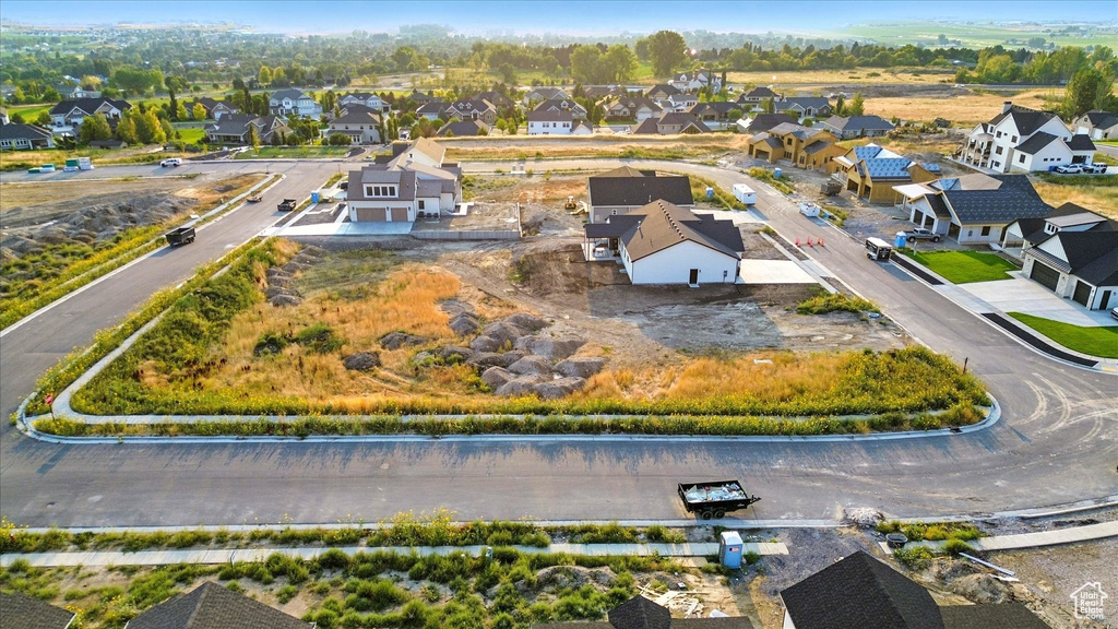 895 E 100 N Hyde Park, UT 84318