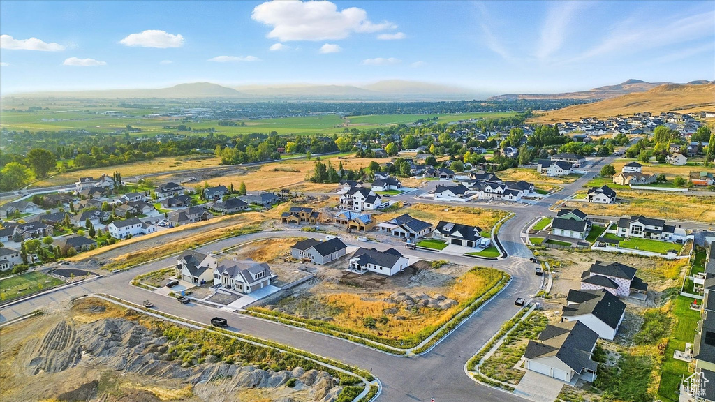 895 E 100 N Hyde Park, UT 84318