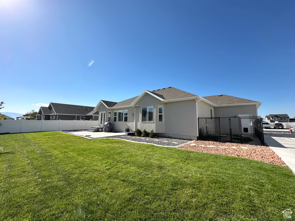 Photo 18 for MLS #2107401 at 278 E Briarwood Ln