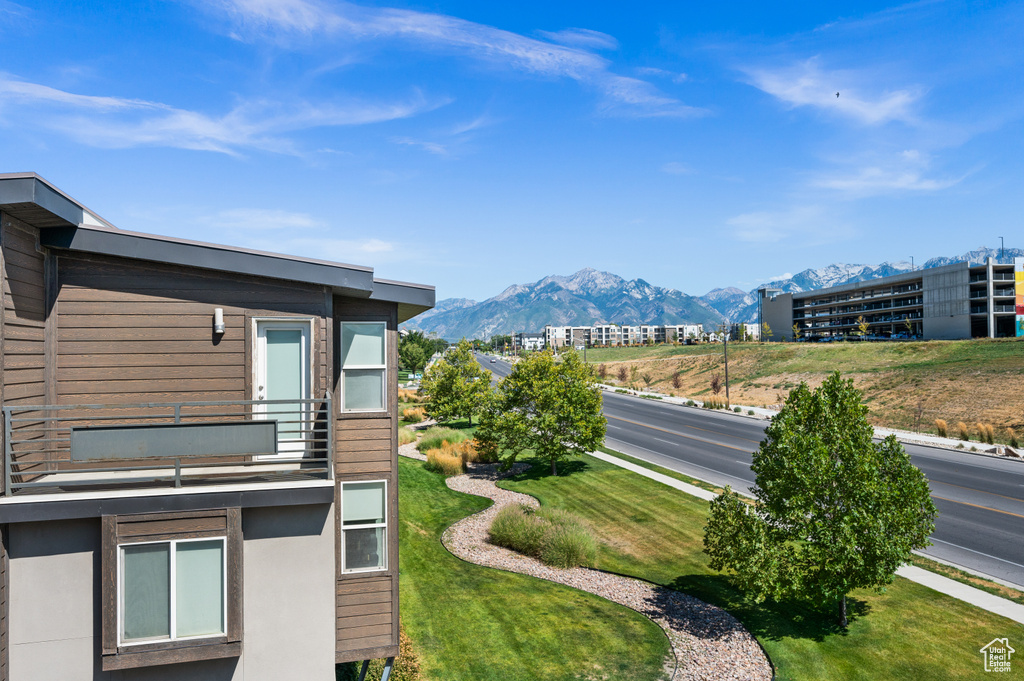 Photo 16 for MLS #2107416 at 1059 W Rooftop Dr #405