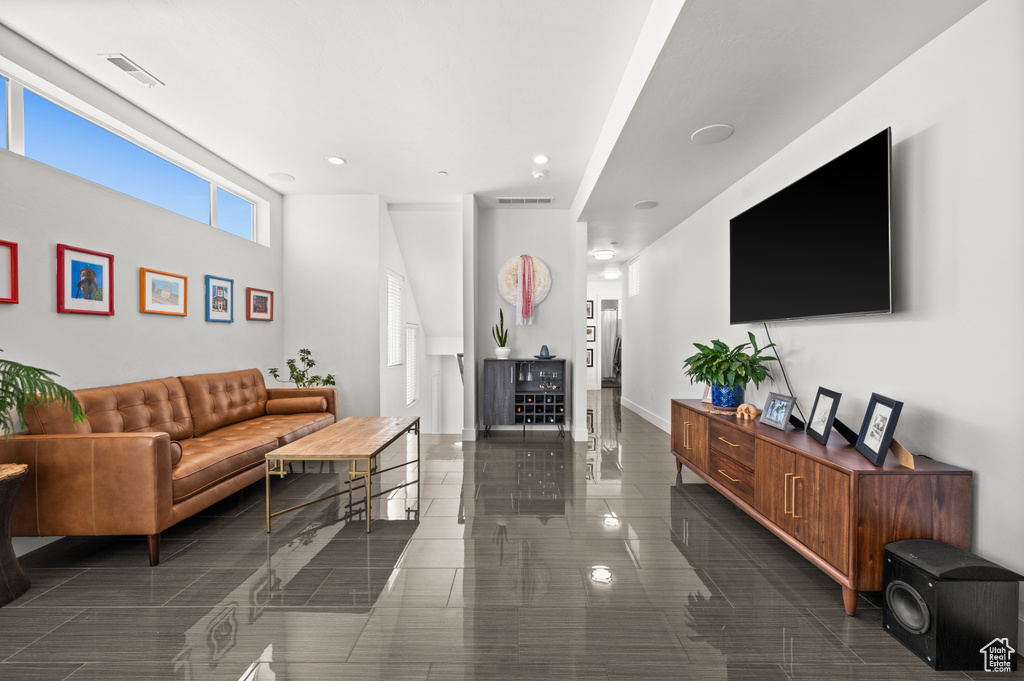 Photo 8 for MLS #2107416 at 1059 W Rooftop Dr #405