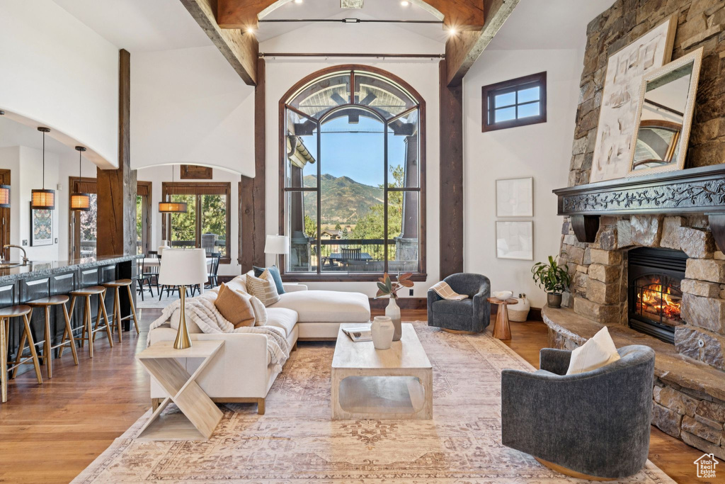 Photo 8 for MLS #2107420 at 6025 Mountain Ranch Dr