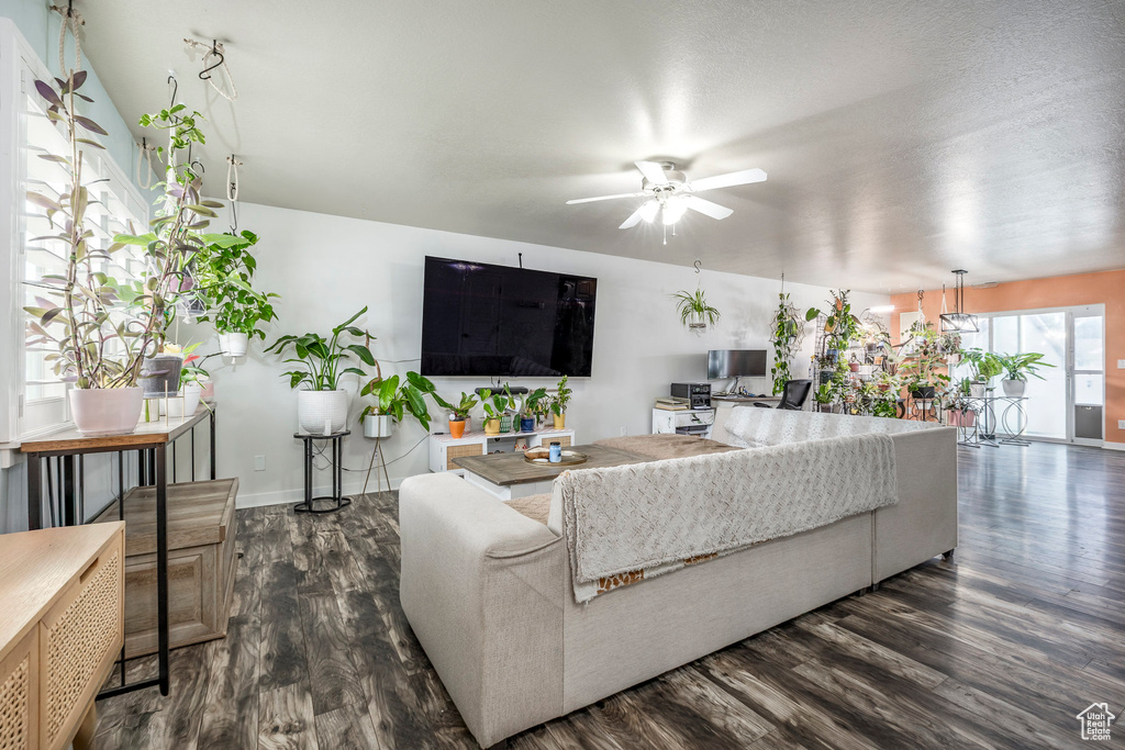 347 W GOODALE DR Ogden, UT 84404