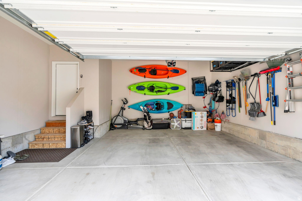 11348 S SILVER POND DR South Jordan, UT 84009