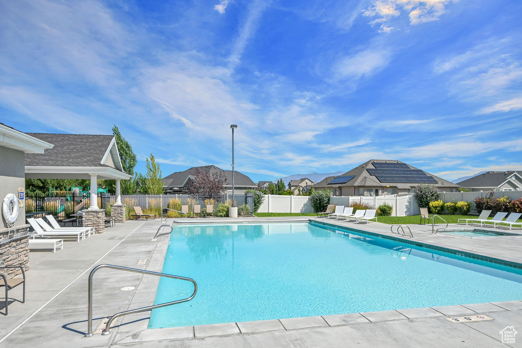 Photo 30 for MLS #2107429 at 2462 N Hooded Crane Cir