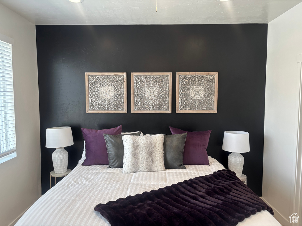 Photo 18 for MLS #2107436 at 376 S 700 West