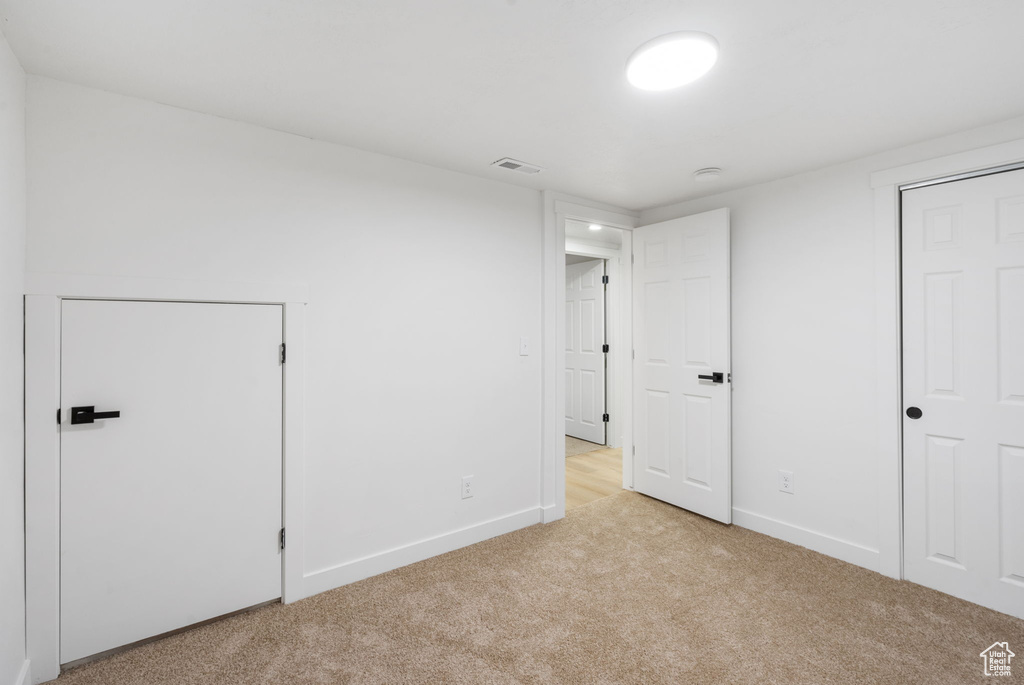 7744 S CHAPEL ST Midvale, UT 84047