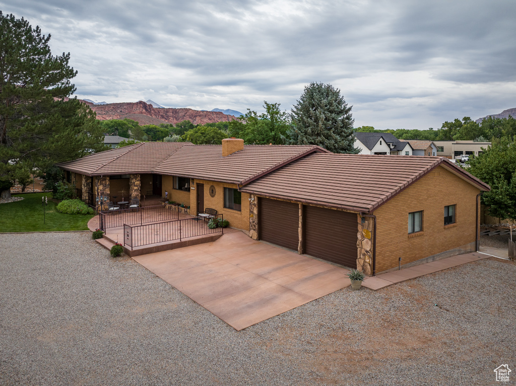 Photo 11 for MLS #2107448 at 2720 Bench Rd