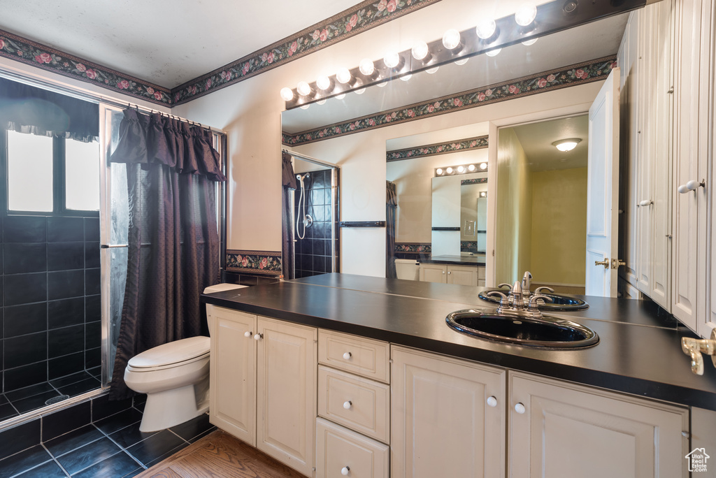 Photo 17 for MLS #2107454 at 5597 S Bastile Dr