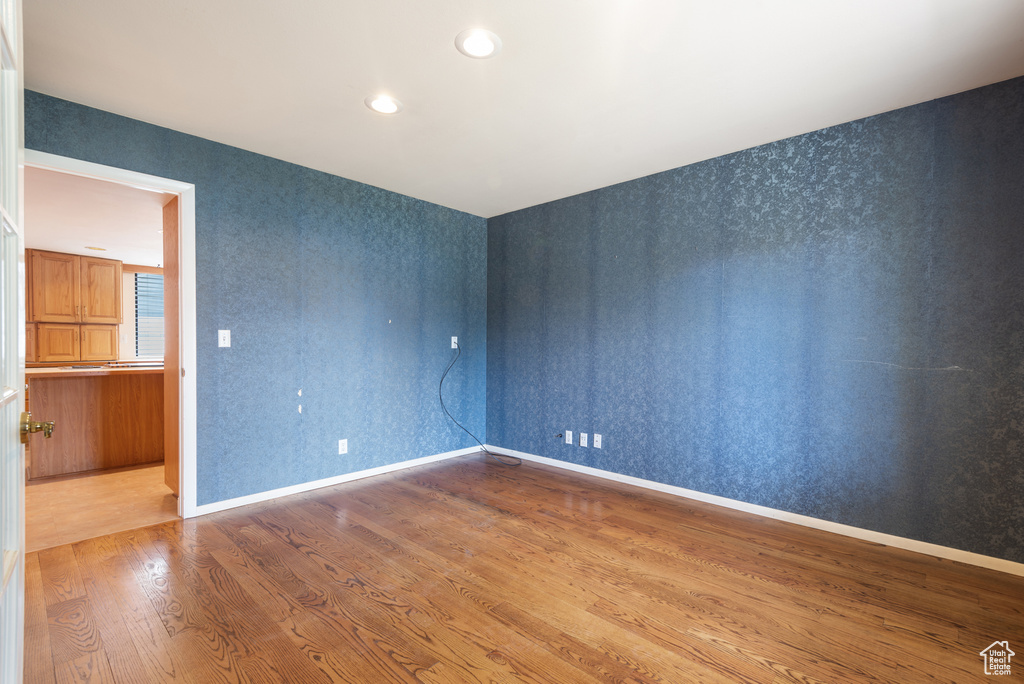 Photo 5 for MLS #2107454 at 5597 S Bastile Dr