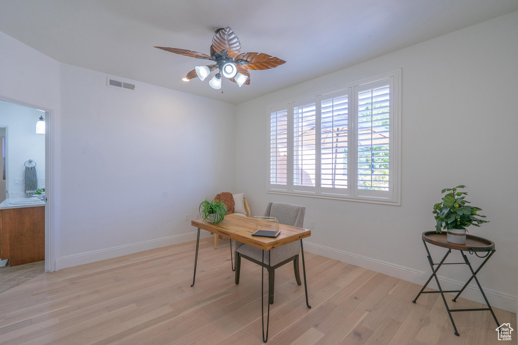 Photo 10 for MLS #2107455 at 1804 E 580 South Cir